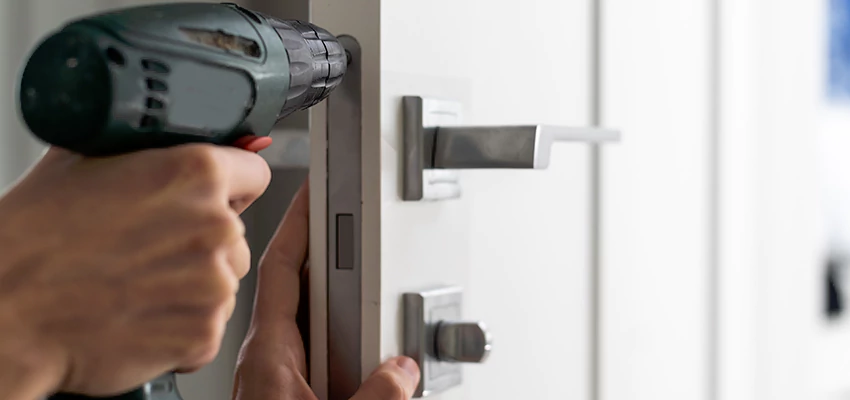 Locksmith For Lock Replacement Near Me in San Carlos, CA