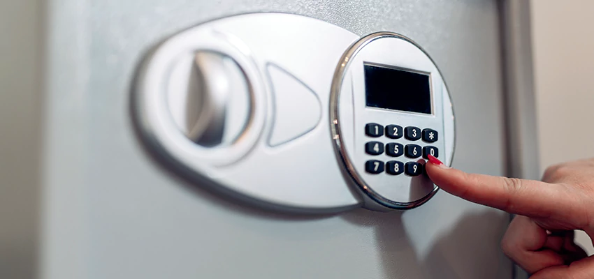 Jewelry Safe Cracking in San Carlos, California